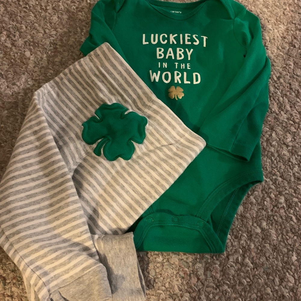 18 month jeans 👖 outfits and pj’s